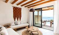 Suite med to rom og privat basseng