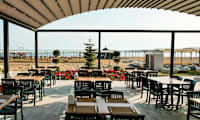 Hotellets del av stranden