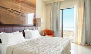 Dobbeltrom superior med havutsikt