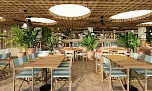 Bilde av en elegant restaurant med flettet trepanel tak, store potteplanter og sitteplasser med trebord og stoler. (AI-generert tekst)