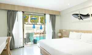 Dobbeltrom med direkte utgang til felles basseng