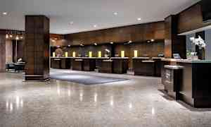 Inn-/utsjekkingsautomat