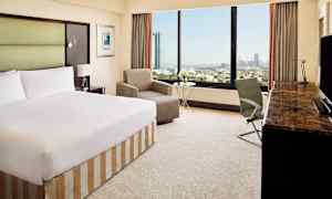 Dobbeltrom mot hagen