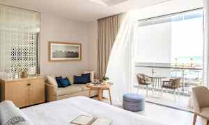 Dobbeltrom deluxe med havutsikt