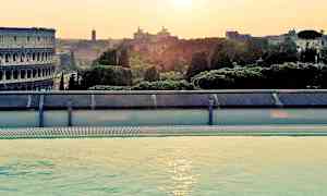 Utsikt fra bassenget