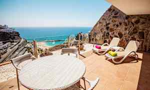 2-romsleilighet med balkong mot havet