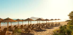 Stranden foran Sunprime Platanias Beach