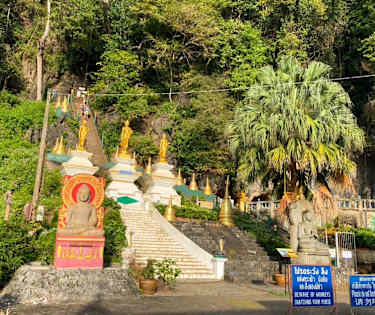 Tiger Cave-tempelet og den thailandske naturen.