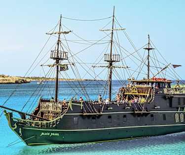 Morsomme sjørøvere og pirater – Alle mann om bord!
