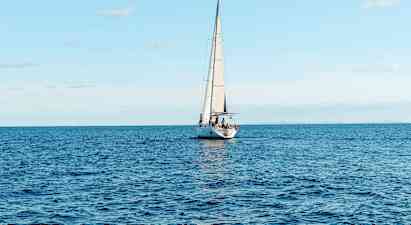 Lucy – En hel dag til havs