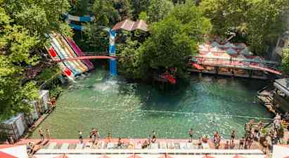 Escape to Cool fra Side