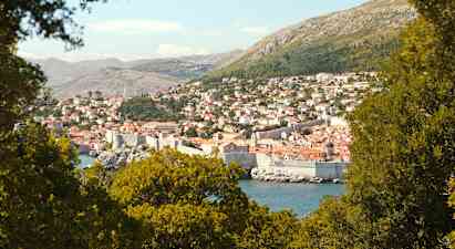 Dubrovnik by night