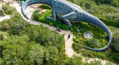 Inngangsbillett til grottene Cueva del Hams og Dinosaurland