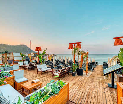 Restaurant BLISS Beach Restaurant & Lounge