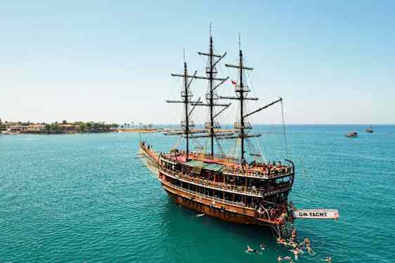 AYT Pirates of Side (PIOS)