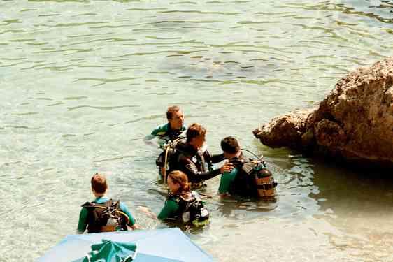 LCA Discover Green Bay (Scuba Diving) Morning (DIG2)