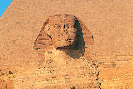 Sfinks og pyramide
