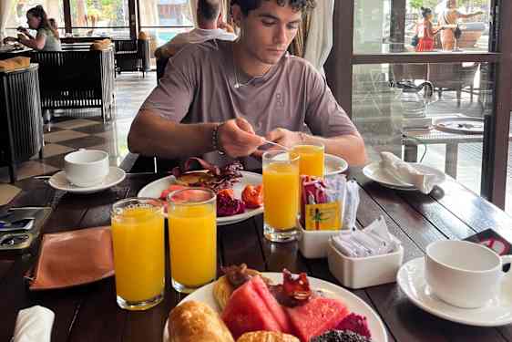Emil Massa Vasstrand på Bali