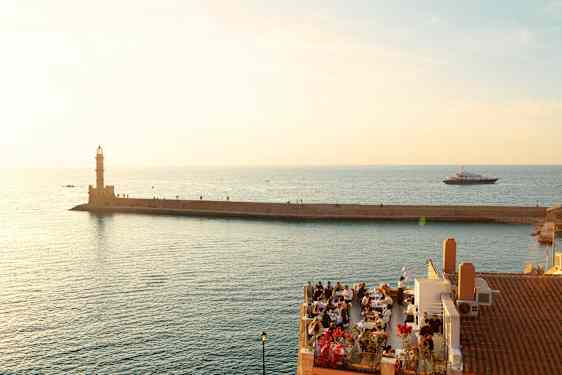 Utsikt over fyret i Chania