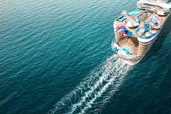 Regent seven seas lounge