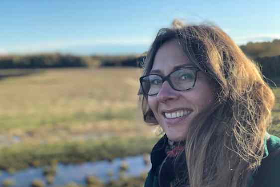 Lise Hannibal, Ving sin reiseekspert