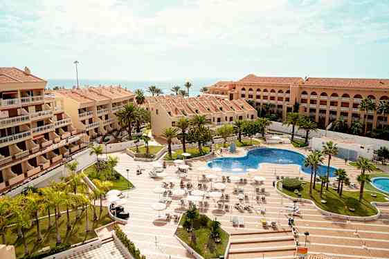 Coral Compostela Beach