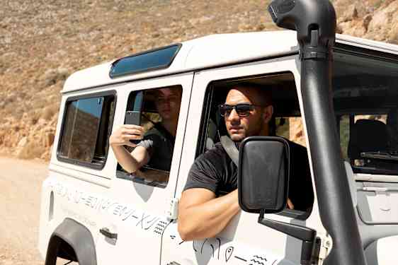 Par i safaribil