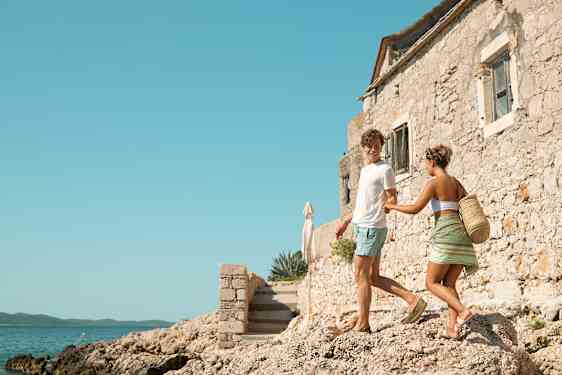 Par går på utflukt