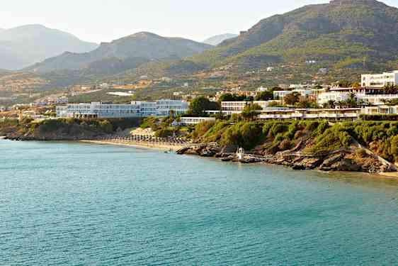 Ocean Beach Club Kreta sett fra havet.