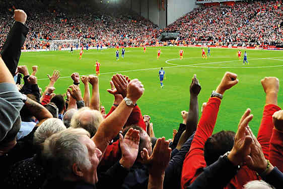 Liverpool supportere på Anfield | Ving fotballreiser
