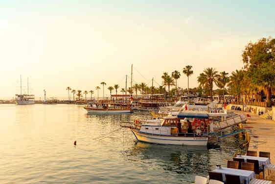 Havnen i Side