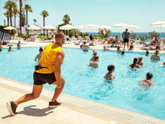 Aqua Aerobic i bassenget på Sunwing Kallithea Beach