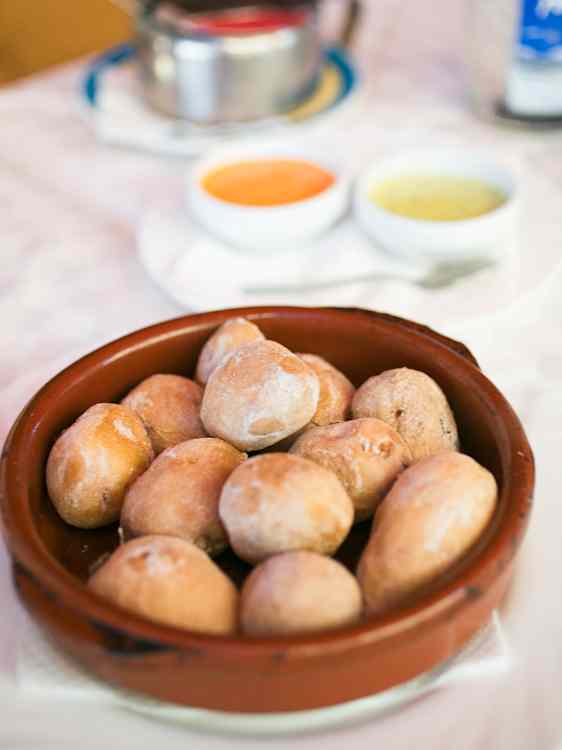 Papas arrugadas med mojo