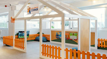 Lollo & Bernie's Corner