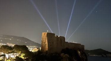Lysspill over Dubrovniks gamleby
