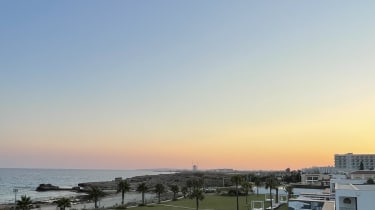 Solnedgang sett fra Ocean Beach Club