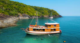 Med MV Phuket Champagne til sjøs