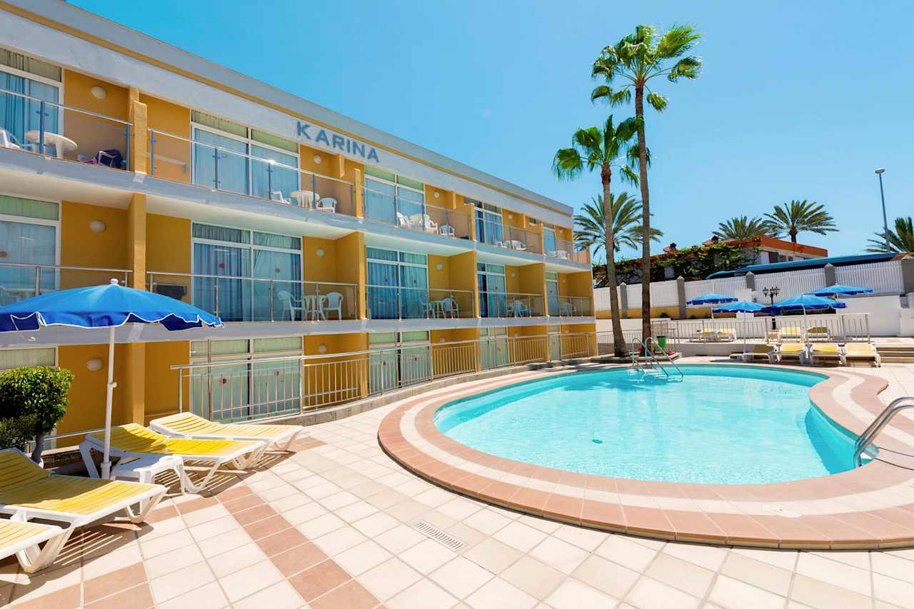 Hotellbilder av Apartamentos Karina - nummer 1 av 11