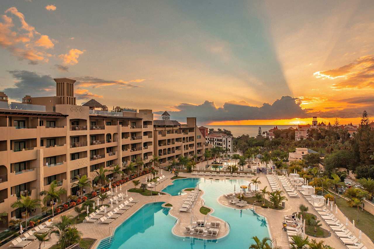 Hotellbilder av GF Victoria - nummer 1 av 29