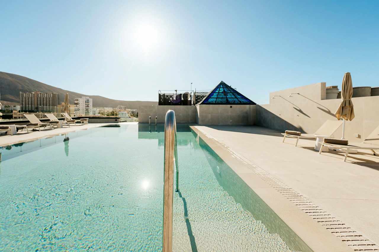 Hotellbilder av Reveron Plaza - nummer 1 av 33