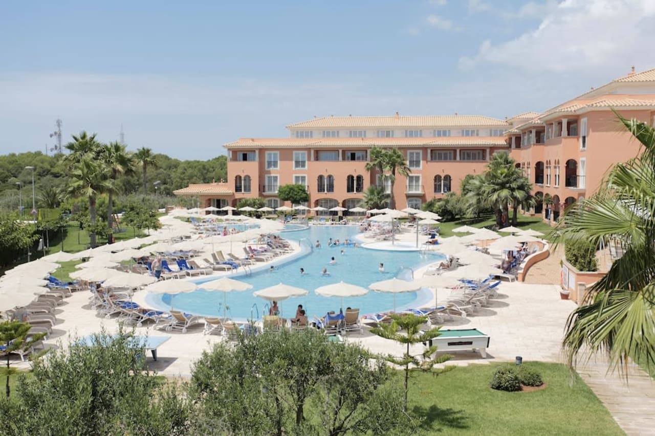Hotellbilder av Grupotel Macarella Suites & Spa - nummer 1 av 47
