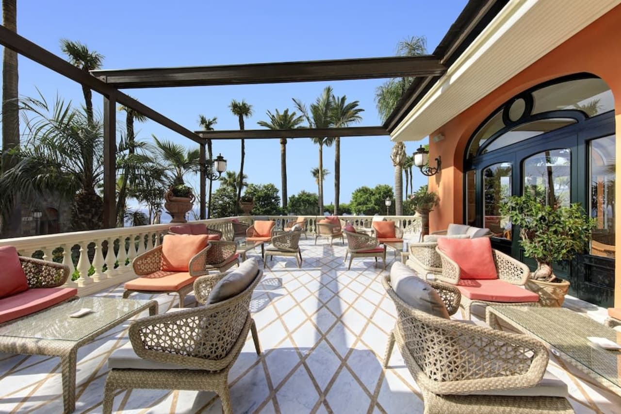 Hotellbilder av Grand Hotel Royal - nummer 1 av 91