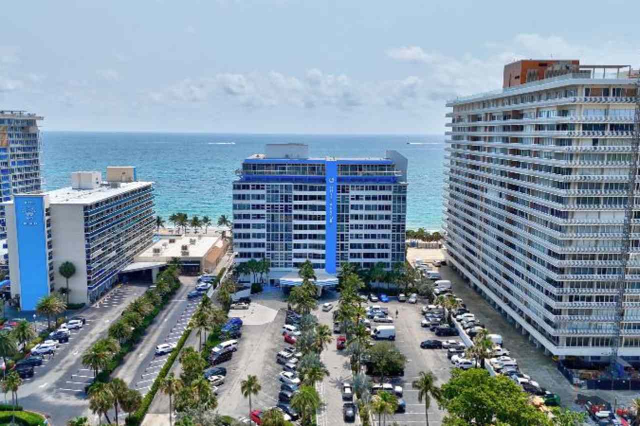 Hotellbilder av Ocean Manor Beach Resort - nummer 1 av 86