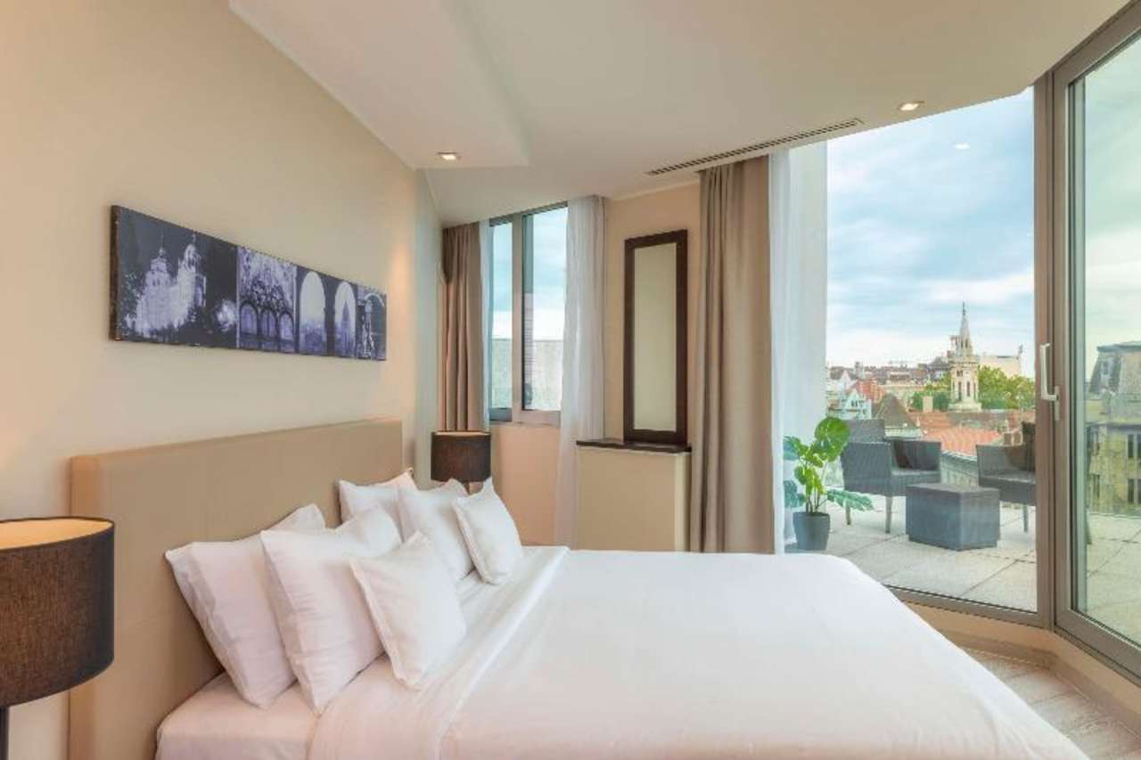 Hotellbilder av NH Collection Budapest City Center - nummer 1 av 30
