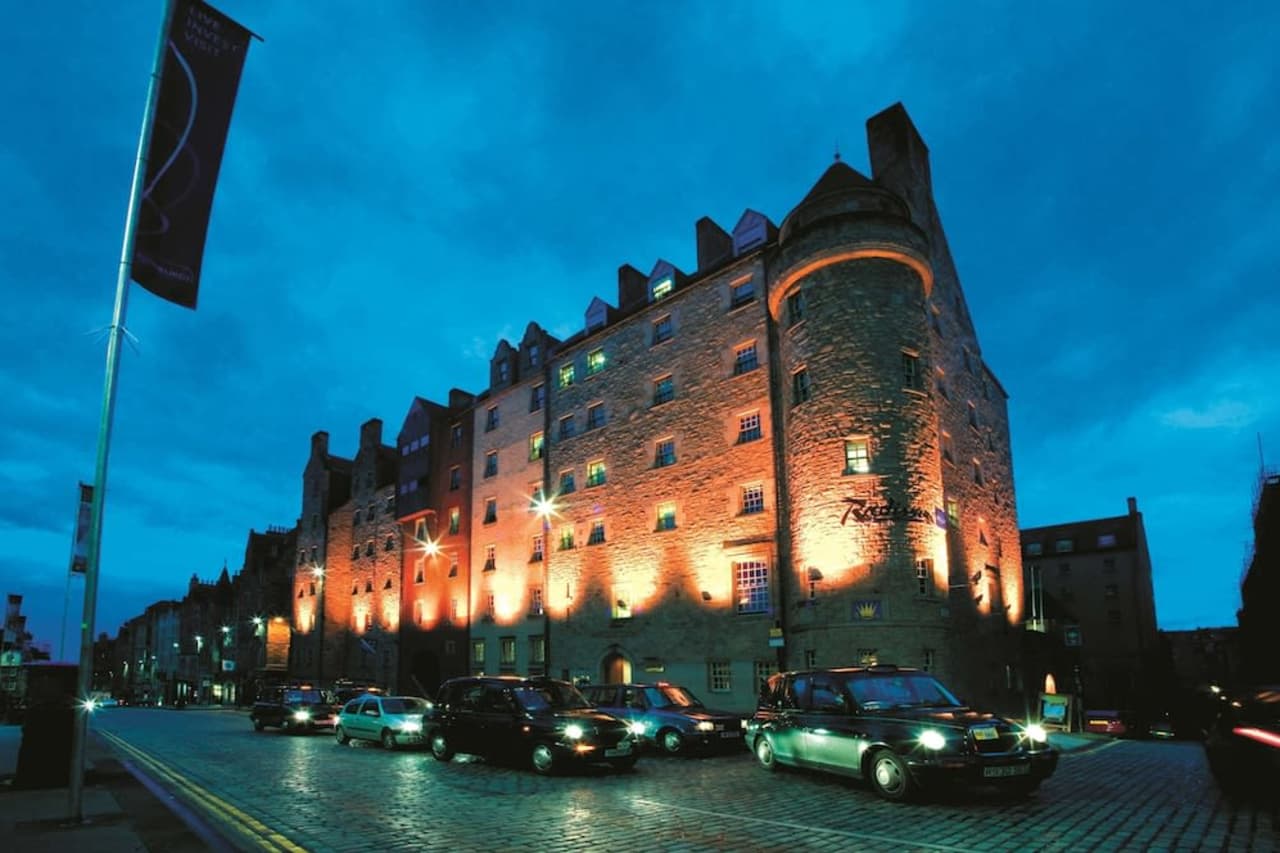 Hotellbilder av Radisson Blu Hotel Edinburgh City Centre - nummer 1 av 201