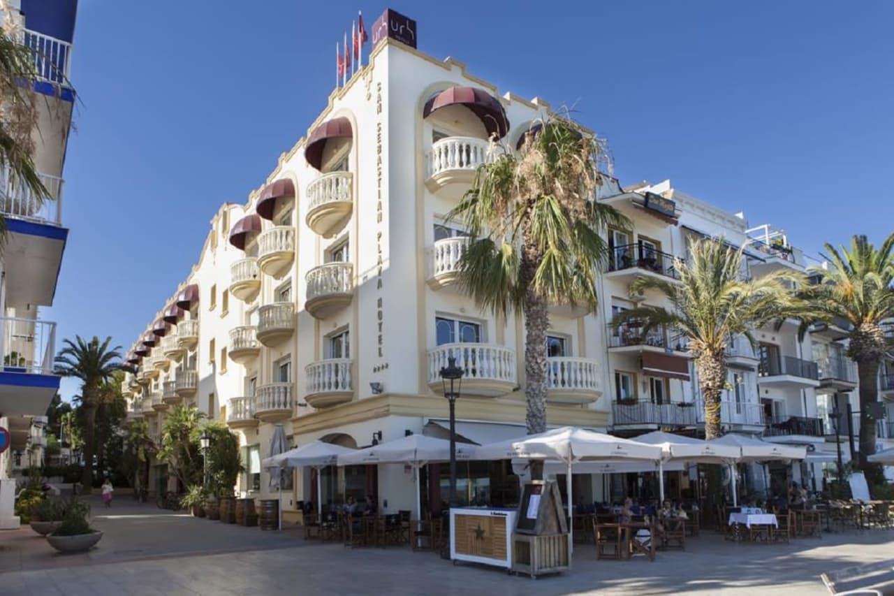 Hotellbilder av URH Hotel Sitges Playa (ex San Sebastian Playa) - nummer 1 av 90