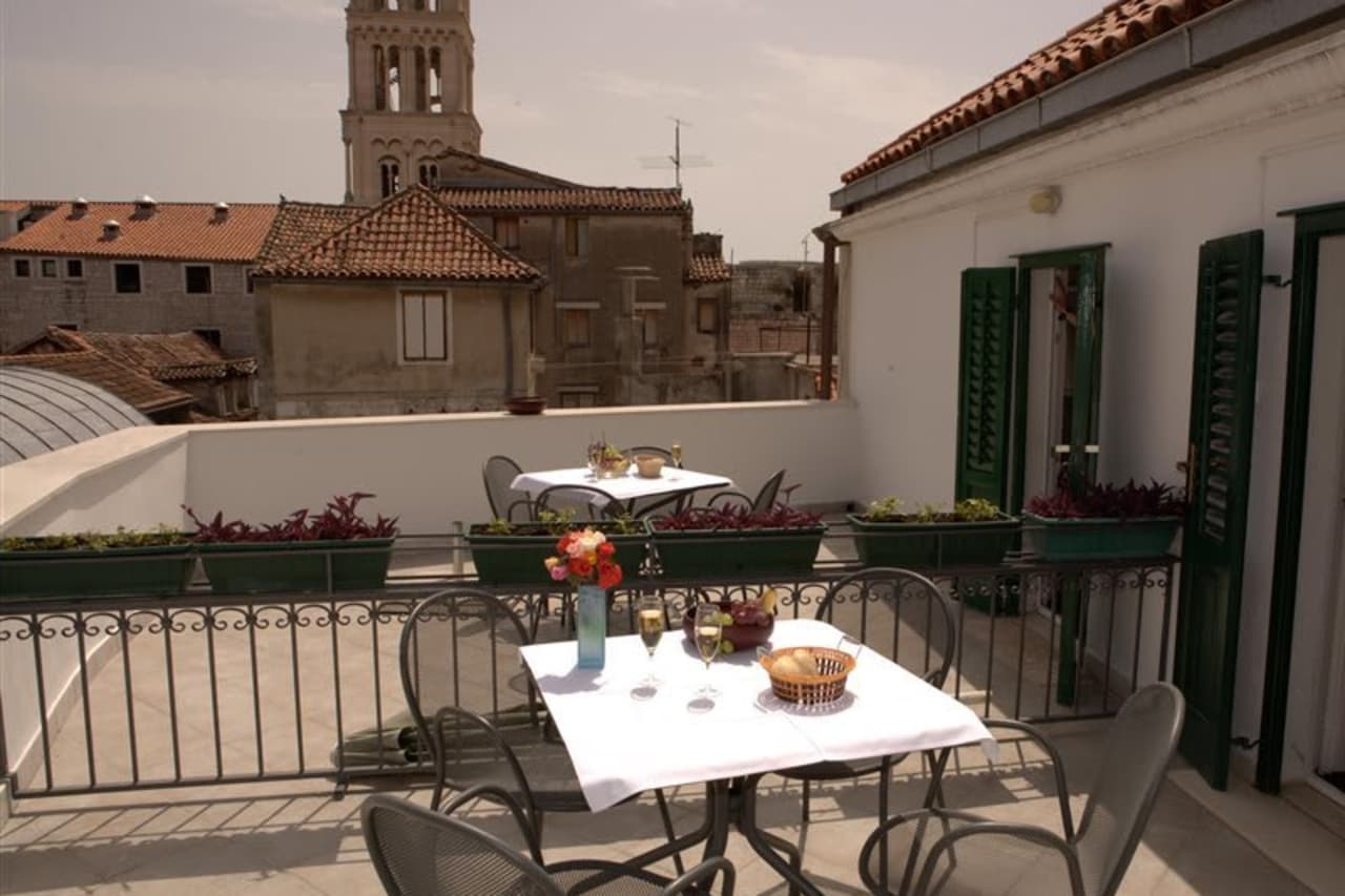 Hotellbilder av Slavija Culture Heritage Hotel - nummer 1 av 47