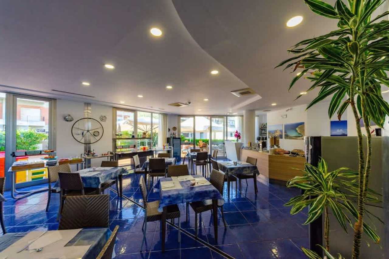 Hotellbilder av Astro Suite Hotel - nummer 1 av 100