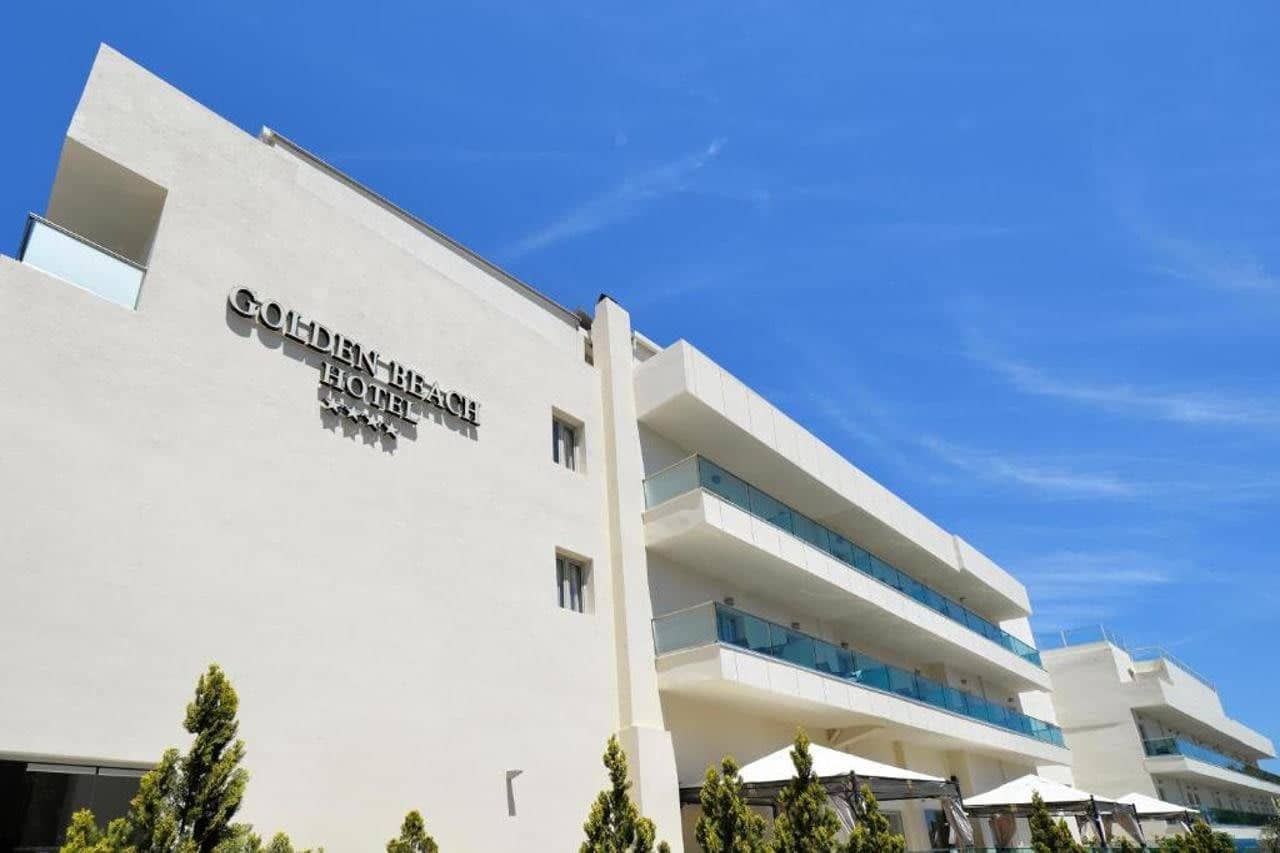 Hotellbilder av Golden Beach Hotel - nummer 1 av 18