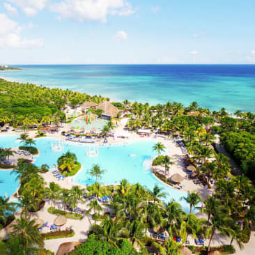 Grand Palladium Colonial Resort & Spa